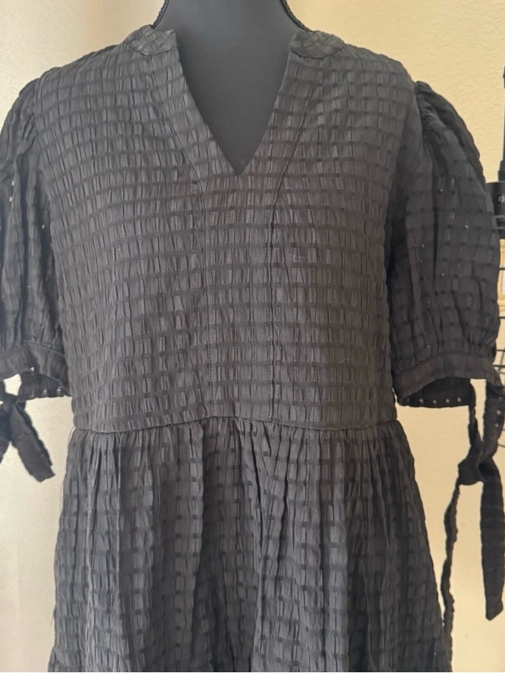 Pinch Mya Black Mini Dress Tie Sleeve Textured Babydoll Size M - Picture 3 of 8